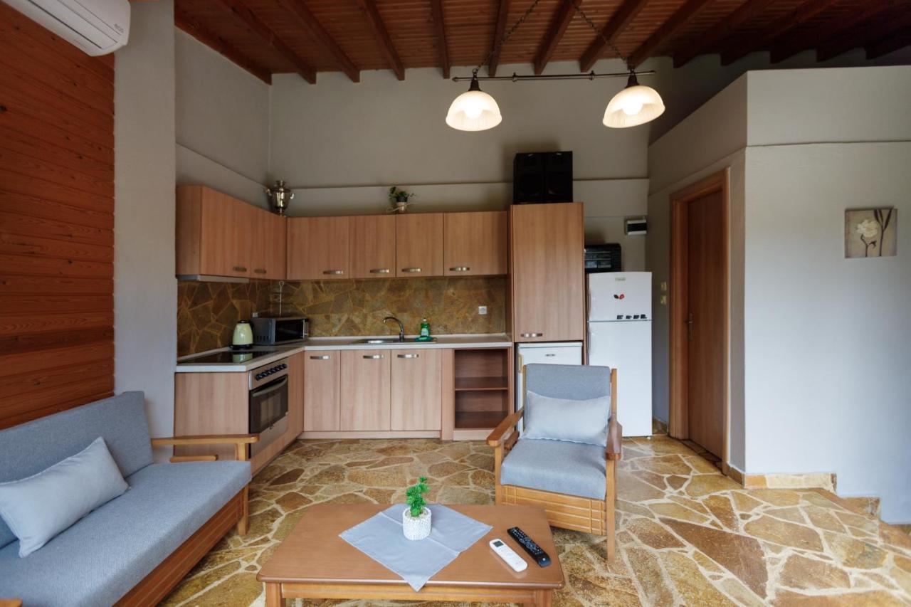 Вилла Wooden House Mesimerion Экстерьер фото